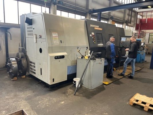 doosan 700LM