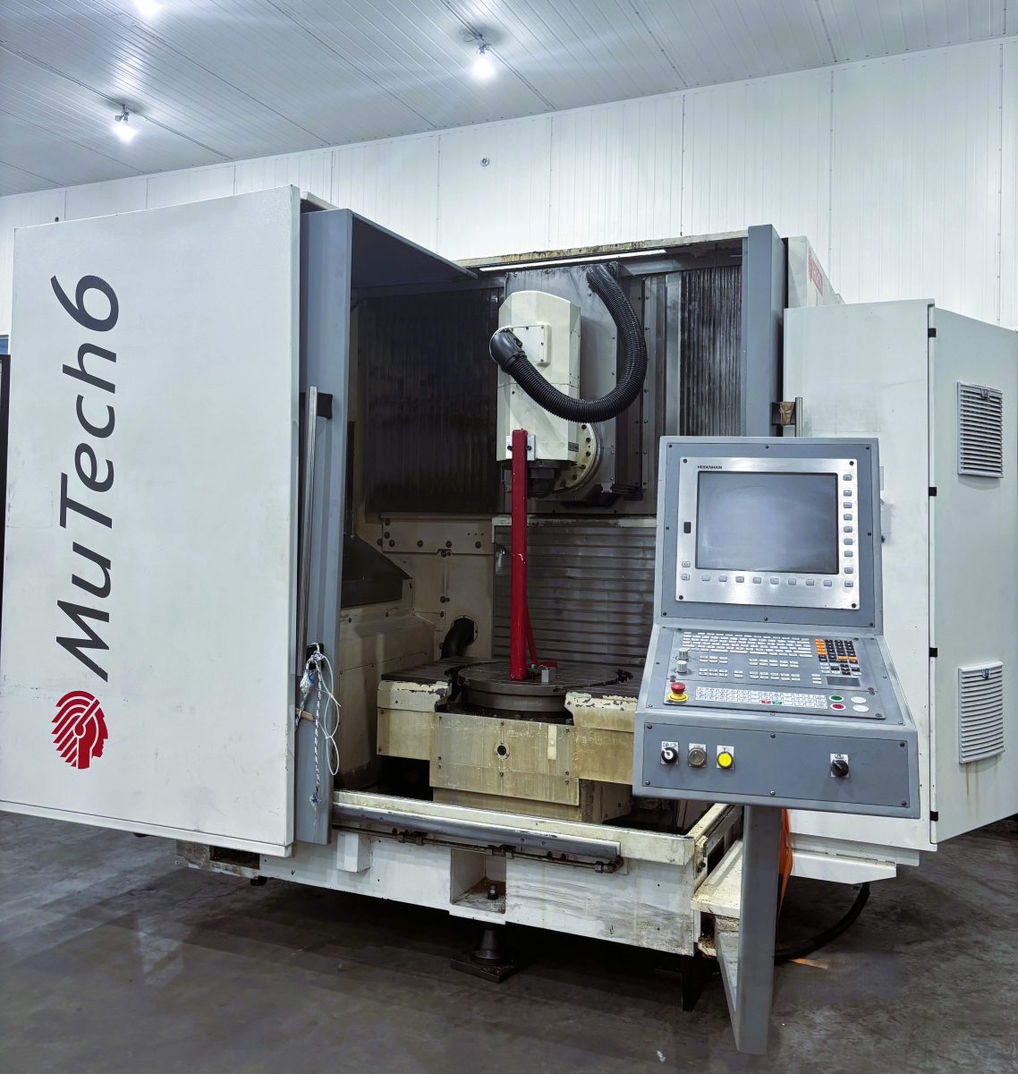 Fraiseuse CNC HURON MUTECH6